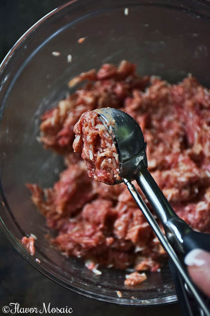 Porcupine Meatballs Process Shot #3 - Form meat mixture into small round meatballs